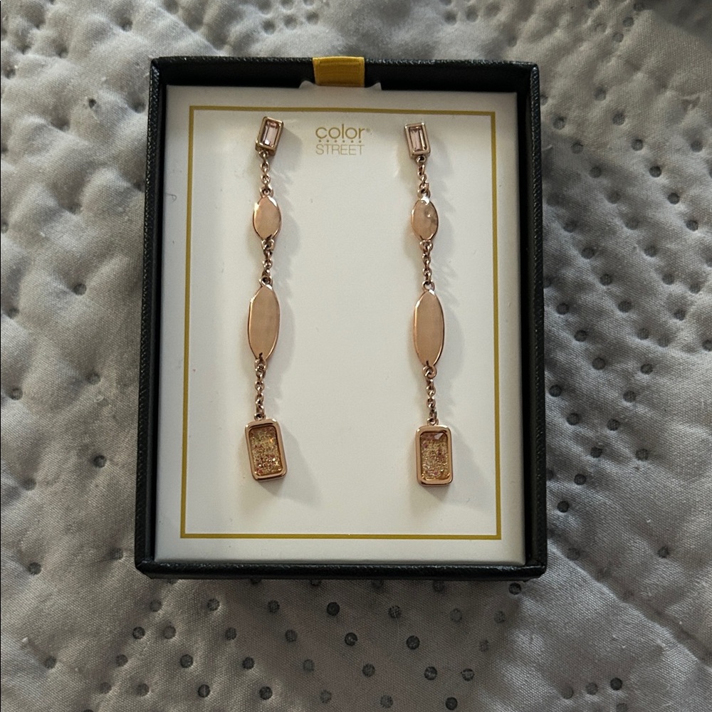 Color Street Tokyo Lights Rose Gold Earrings